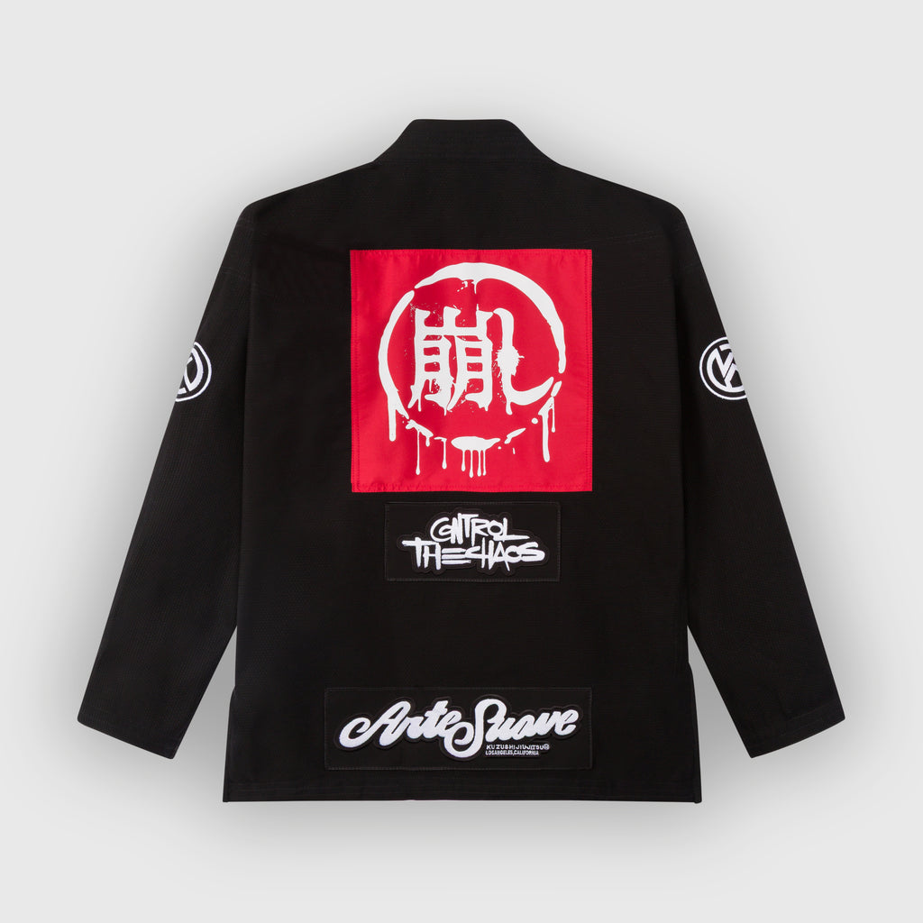 CONTROL THE CHAOS KIMONO